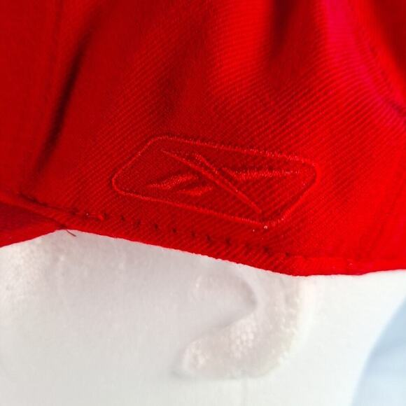 Atlanta Falcons Hat Fitted Size 7 7/8 Red On Red Logo Reebok NFL Dirty Birds - Picture 3 of 10